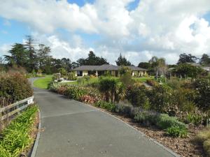 Silverdale Garden Stay