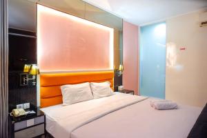 Sans Hotel International Surabaya