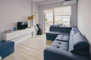 Promenade sea view Appt. Q. size bed & Sofa wbed