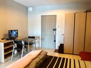 New condominium on Sukhumvit Road "Pu Chao" Bts station