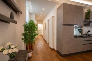 Cherubini Apartment by Mamo Florence