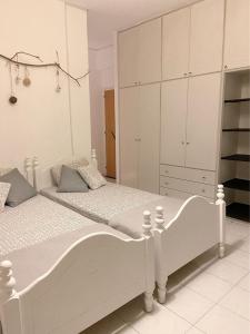 Elenas Guest House A