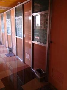 ASHBURNS TRANSIENT BAGUIO- Dorm rooms 6th floor