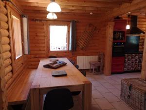 Chalets Chalet de charme authentique : photos des chambres