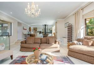 Florin’s Crest 3 Bedroom Villa, Franschhoek