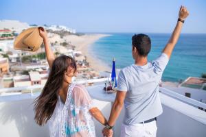ALTAVISTA APARTAHOTEL-Adults Only over 14