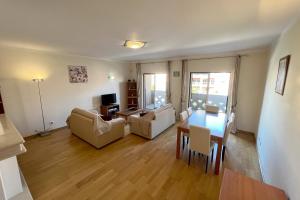 Apartment by the beach with parking and wifi by amcf