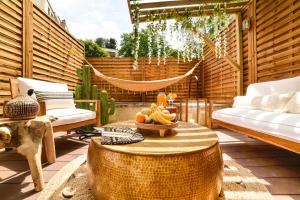 The Majestic Garden Suite