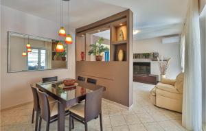 4 Bedroom Cozy Home In Razanj 