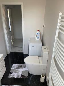 Classic Silver Apartman