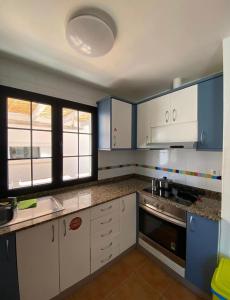 Long Beach Surf House