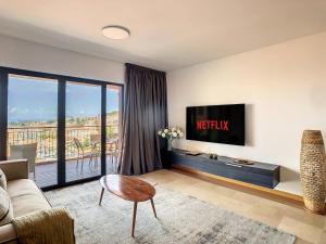 Arigato Apartment by LovelyStay