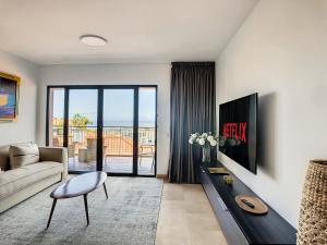 Arigato Apartment by LovelyStay