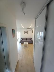 Apartment By the Mall