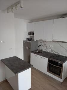 Apartment By the Mall