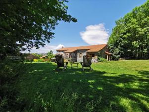 B&B / Chambres d'hotes Le clos des pierres rouges : photos des chambres