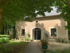 The Stables Gite at Chateau Mas de Pradié - 弗萨克