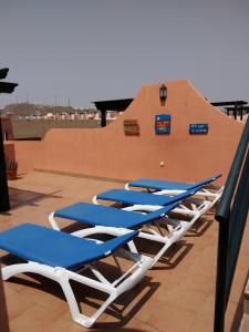 Apartamentos Paraíso Ático a pie de Playa piscina privada en solárium WIFI