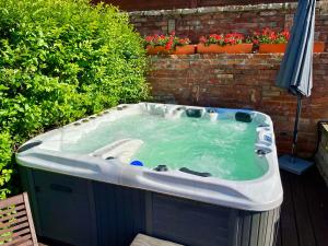 Terrace Apartman Prémium Belváros Jacuzzival