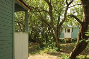 The Kestrel Shepherd Hut, Whitehouse Farm
