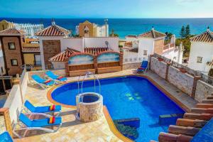 Villa Ramos Lara by Villa Plus