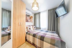 Апартаменти MYFREEDOM метро Звіринецька подобово, Печерськ