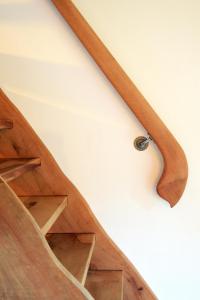 Granaries Pear & Walnut 