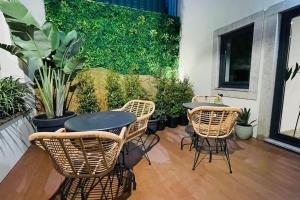 Apartamento central, junto a Praça da Batalha - APT F