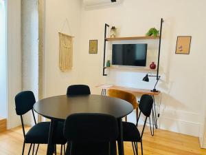 Apartamento central, junto a Praça da Batalha - APT F