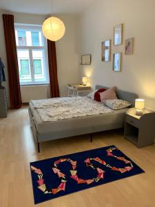 Travelers City Shelter - by Nahuen Suites