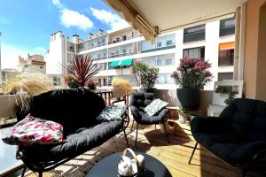 Le Meissonnier bright apartment with terrace