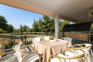 F & B Summer Collection - Paliouri