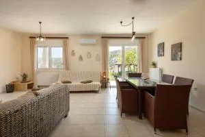 Villa Melenia for Family Holidays by the Beach - Fodele