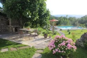 Villa Mavrici, Neighbors free - Buzet