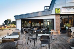 Hotels Logis Hotel Saint Guirec Et De La Plage : photos des chambres