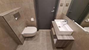 Prangli sadama majutus