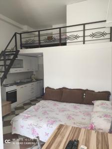 Apartman blizu plaze -Sutomore