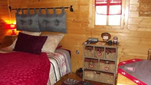 B&B / Chambres d'hotes Au Cabanon Chez Nath - chbre d'hotes - gite : photos des chambres