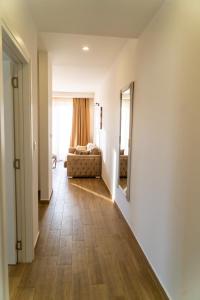Sarah Apartments