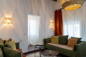 Quattro domus 4-historical townhouse