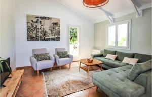 3 Bedroom Lovely Home In Colonzelle