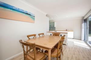 WindanSea Cottage Pet Friendly Ocean Glimpses