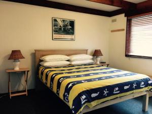 Ocean View with Views Galore - BYO Linen