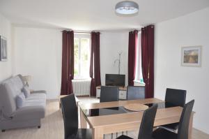 Appartements AU BORD DE L'EAU appartement 50 M2 : photos des chambres