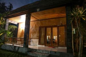 Bungalow Cao cấp (Superior Bungalow)