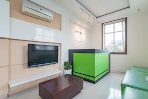 Urbanview Hotel Syariah Dapen Pontianak by RedDoorz