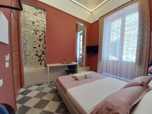 Double Room room in Mamamia Hostel & Guesthouse