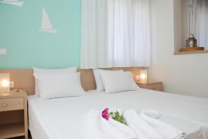 Thalassenia Studios