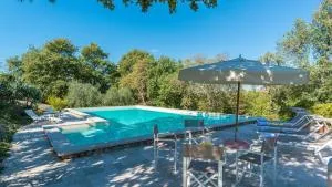 Fortilizio 6, Emma Villas - رابولانو تيرمي