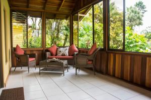 Arenal Paraiso Resort Spa & Thermo Mineral Hot Springs